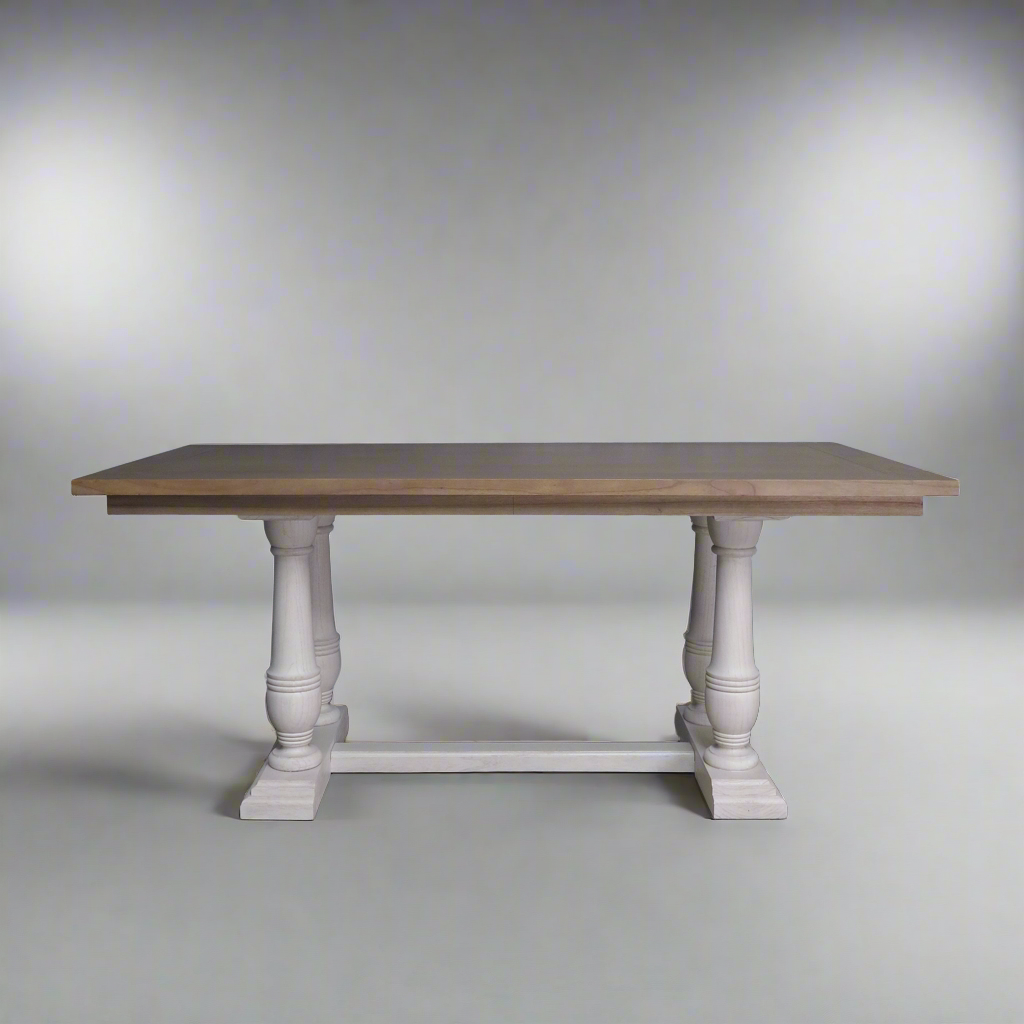 Luigi Dining Table